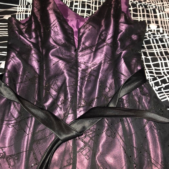 Deep purple party dress with sparkle accents - Picture 5 of 6
